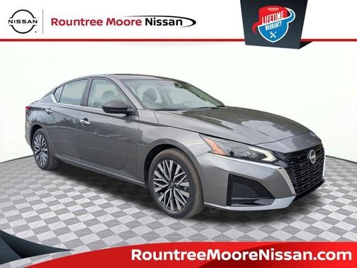 Gun Metallic 2025 Nissan Altima 2.5 SV