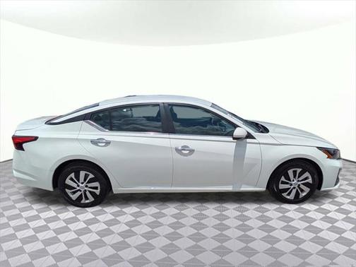 2023 Nissan Altima S FWD