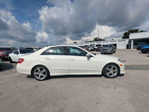 Black 2011 Mercedes-Benz E-Class E 350