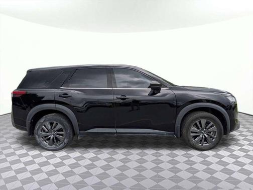 Super Black 2022 Nissan Pathfinder S 2WD