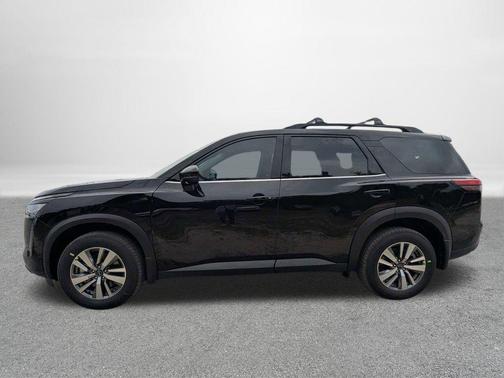 Super Black 2026 Nissan Pathfinder SL