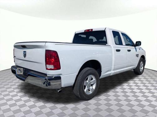 Bright White Clearcoat 2024 RAM 1500 Classic SLT