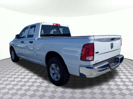 Bright White Clearcoat 2024 RAM 1500 Classic SLT