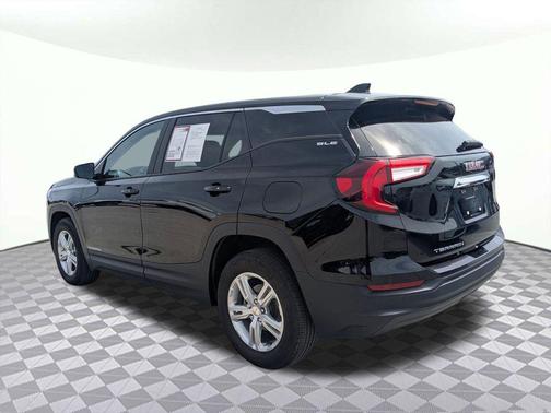 Ebony Twilight Metallic 2024 GMC Terrain SLE
