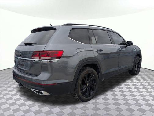 2022 Volkswagen Atlas 3.6L SE w/Technology