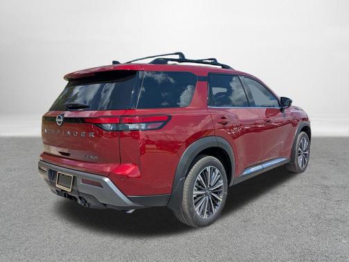 Scarlet Ember Tintcoat 2026 Nissan Pathfinder Platinum