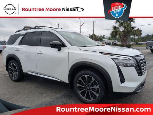 Everest White Pearl Tricoat 2026 Nissan Pathfinder Platinum