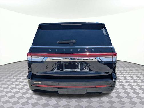 INFINITE BLACK 2022 Lincoln Navigator Black Label