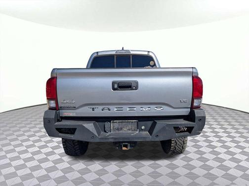 2019 Toyota Tacoma SR