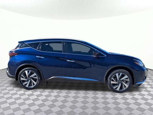2023 Nissan Murano SL FWD