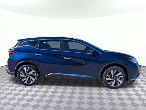 2023 Nissan Murano SL FWD