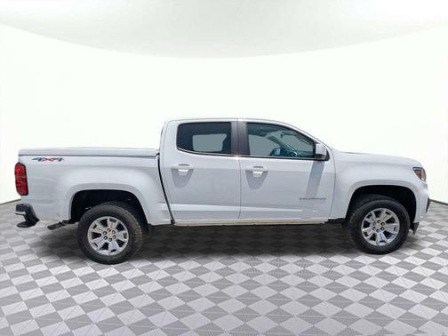 Summit White 2022 Chevrolet Colorado LT