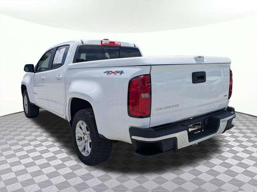 Summit White 2022 Chevrolet Colorado LT