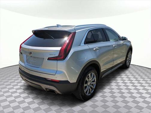 2020 Cadillac XT4 Premium Luxury