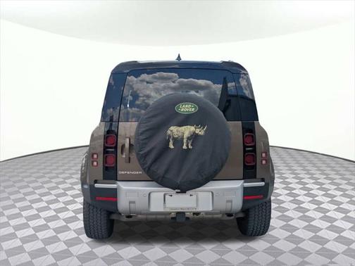 2024 Land Rover Defender 110 P400 S