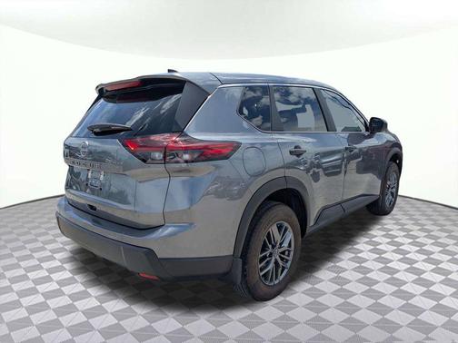 Gun Metallic 2026 Nissan Rogue S