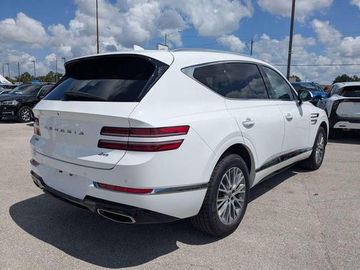 Alta White 2024 Genesis GV80 2.5T