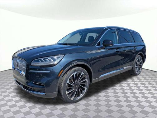 FLIGHT BLUE MET CC 2023 Lincoln Aviator Reserve