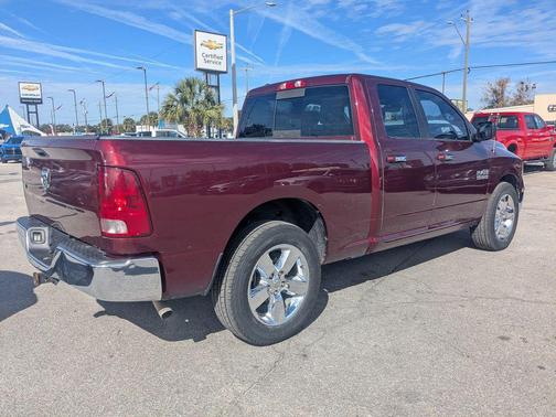 2018 RAM 1500 SLT