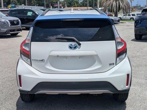 2018 Toyota Prius c Two