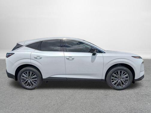 Everest White Pearl Tricoat 2026 Nissan Murano SL