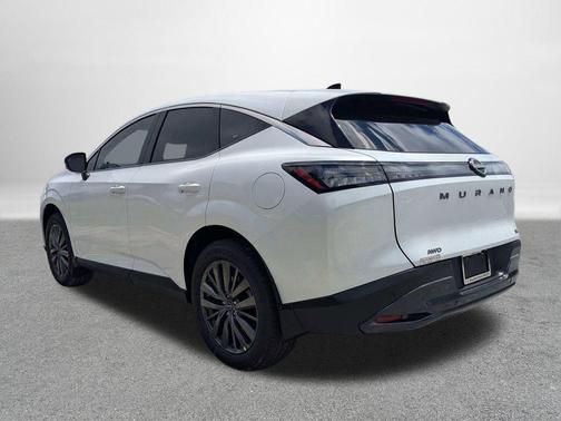 Everest White Pearl Tricoat 2026 Nissan Murano SL