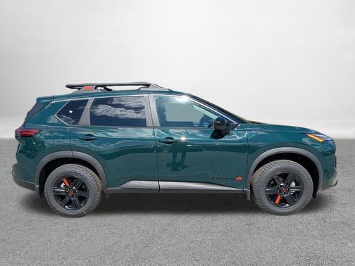 Obsidian Green 2026 Nissan Rogue Rock Creek