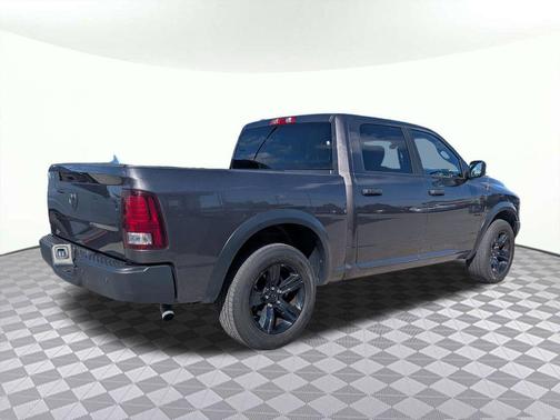 2024 RAM 1500 Classic Warlock Crew Cab 4x2 5'7' Box