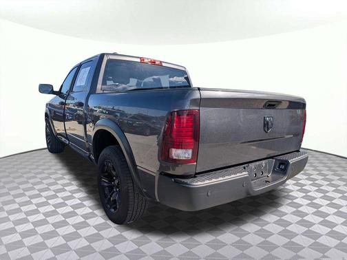 2024 RAM 1500 Classic Warlock Crew Cab 4x2 5'7' Box