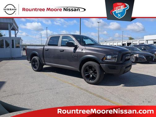 Granite Crystal Metallic Clearcoat 2024 RAM 1500 Classic Warlock Crew Cab 4x2 5'7' Box