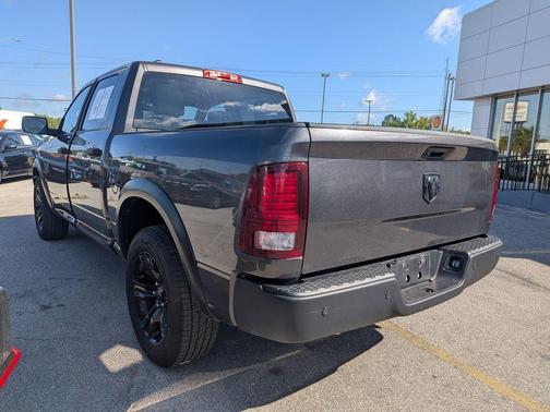 Granite Crystal Metallic Clearcoat 2024 RAM 1500 Classic Warlock Crew Cab 4x2 5'7' Box