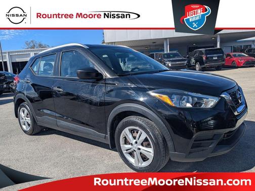 2019 Nissan Kicks S