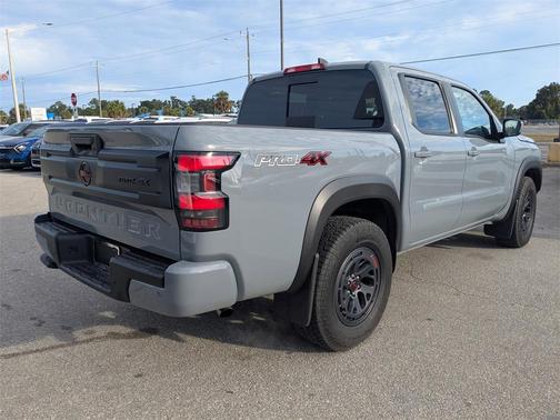 2025 Nissan Frontier PRO-4X