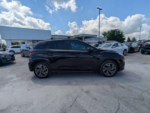 Abyss Black Pearl 2023 Hyundai KONA N Line