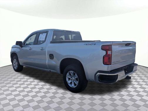 Silver Ice Metallic 2019 Chevrolet Silverado 1500 LT