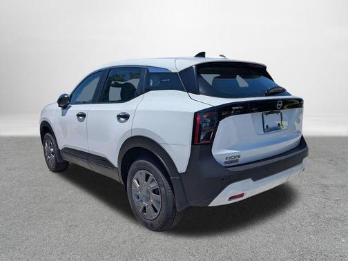 Fresh Powder 2026 Nissan Kicks S