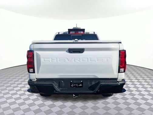 Summit White 2023 Chevrolet Colorado WT