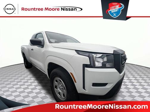 2023 Nissan Frontier S