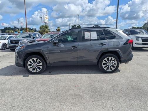 2023 Toyota RAV4 XLE Premium