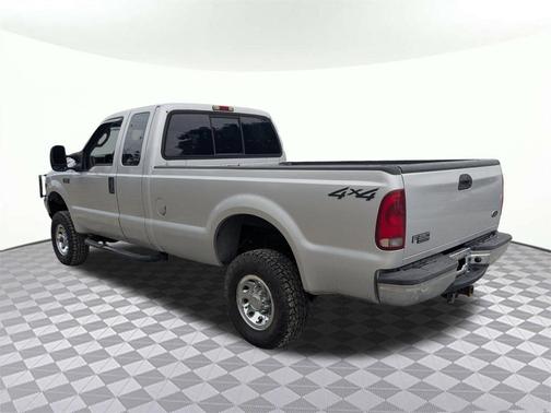 2004 Ford F-350 XL Crew Cab
