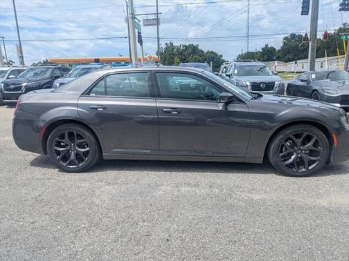 2023 Chrysler 300 S