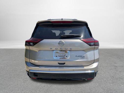 Champagne Silver Metallic 2026 Nissan Rogue Platinum