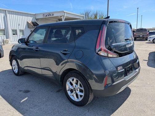 2023 Kia Soul LX