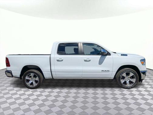 Bright White Clearcoat 2024 RAM 1500 Laramie