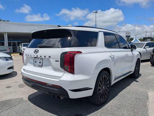 Hyper White 2025 Hyundai PALISADE Calligraphy Night Edition