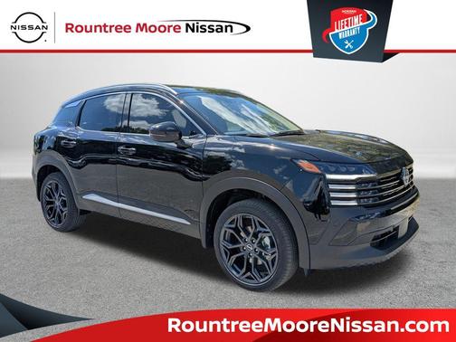 Super Black 2026 Nissan Kicks SR