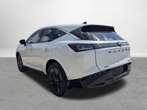 Everest White Pearl Tricoat 2026 Nissan Murano Platinum