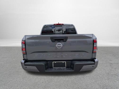 Gun Metallic 2027 Nissan Frontier SV