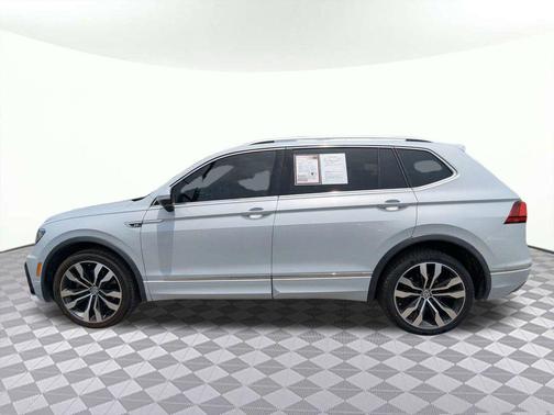 White Silver 2019 Volkswagen Tiguan 2.0T SEL R-Line 4MOTION