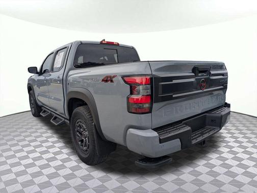 Boulder Gray Pearl 2026 Nissan Frontier PRO-4X